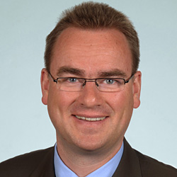 photo of Dr. Lars Lindenau